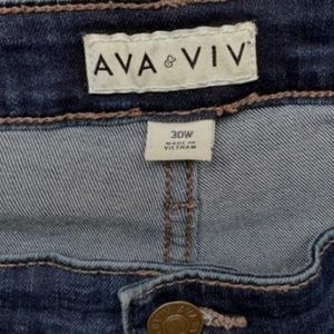 30w plus size jeans Ava & Viv